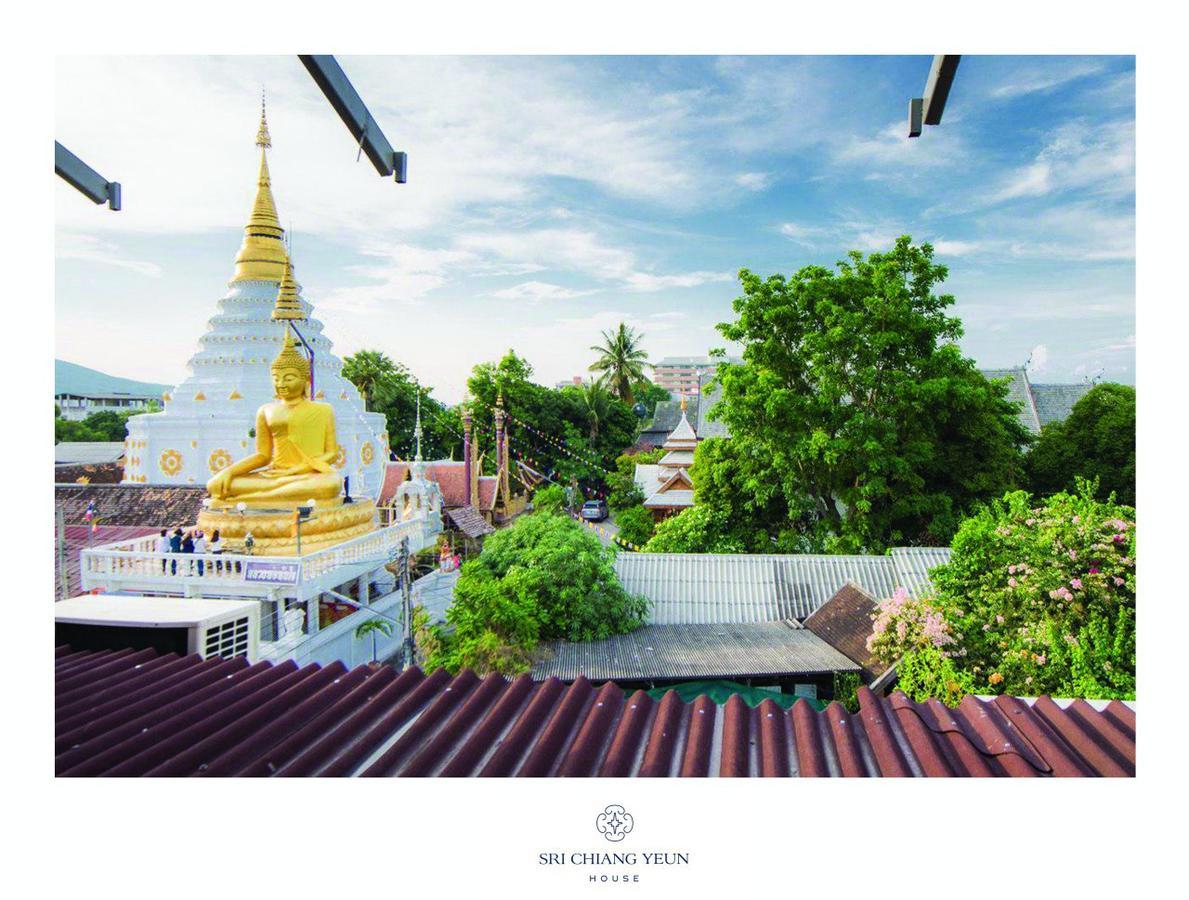 Отель Sri Chiang Yeun House Чиангмай Экстерьер фото